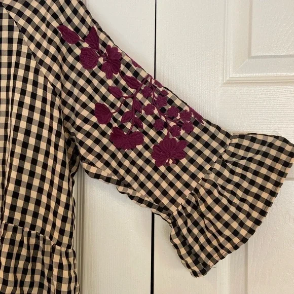 Layerz Willow Top. Black and cream gingham with plum embroidered sleeves. - Picture 5 of 7